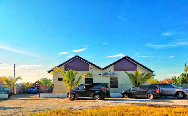 Anjung Ara Suites And Roomstays