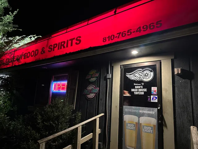 Ron's Roadhouse Tavern