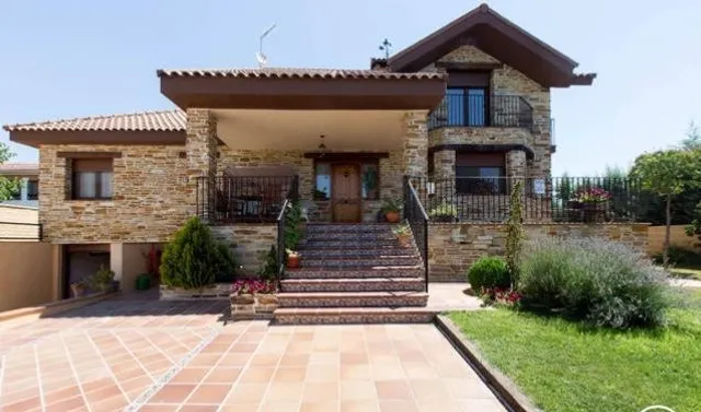 Los Rosales de Venturada