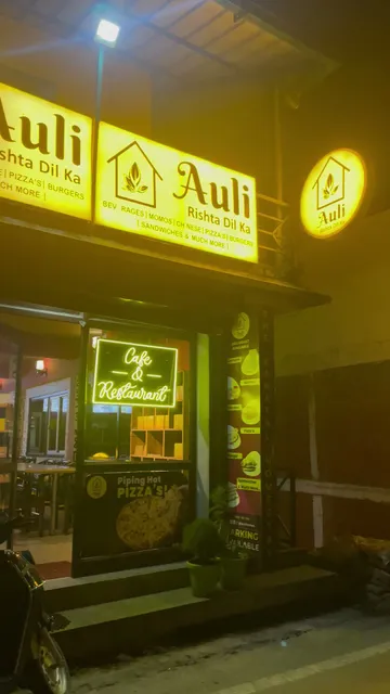 Auli Cafe