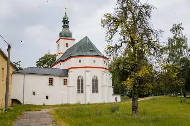 Krásné Březno Castle