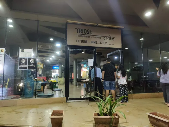 Domino's Pizza | Triose Mall, Lonavala