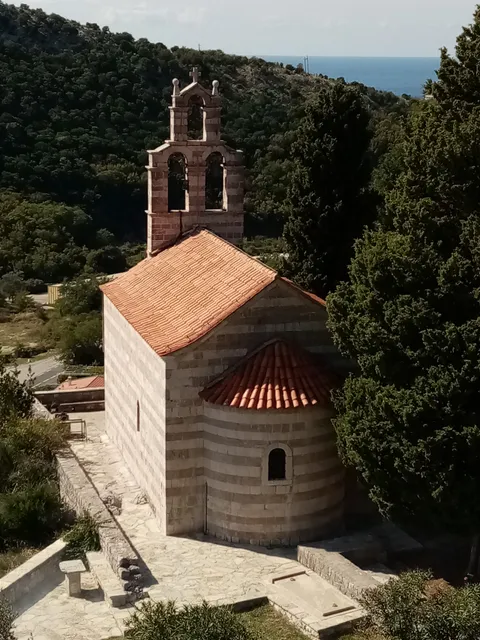 Manastir Gradiste