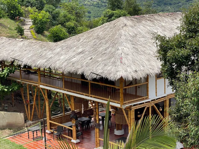 Eco hotel Campestre Atlantis la Mesa en San Joaquín Loma Linda vereda Hungria