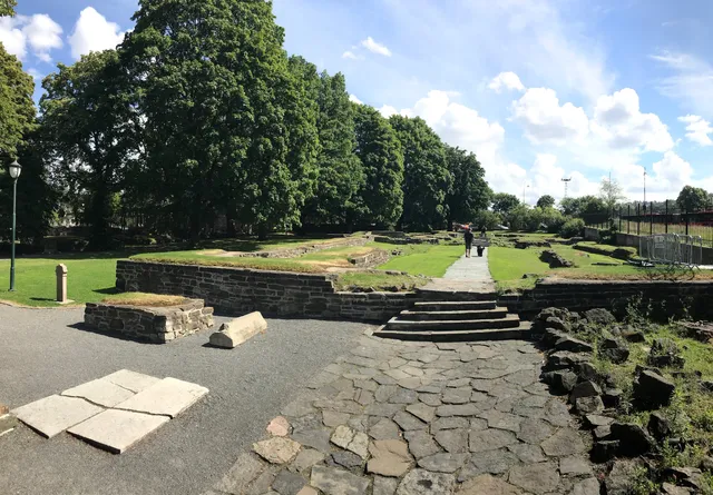 photo-1
