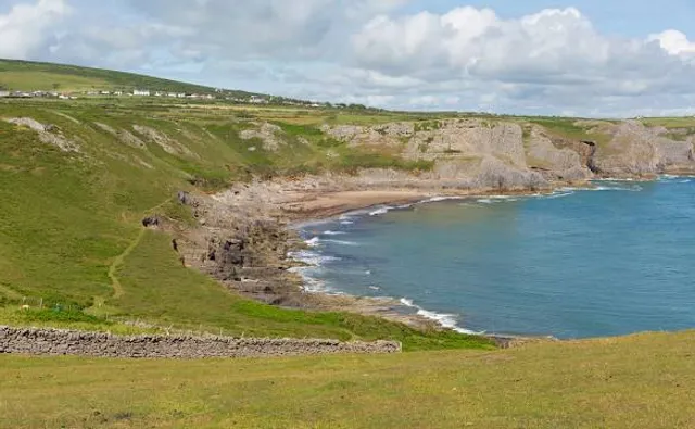Mewslade Bay