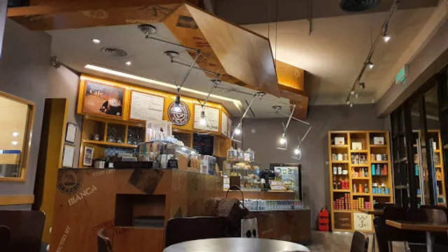 The Coffee Bean & Tea Leaf