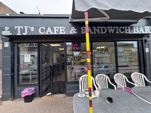 T J's Cafe & Sandwich Bar