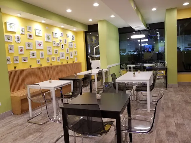 TeaRex Bubble Tea Cafe