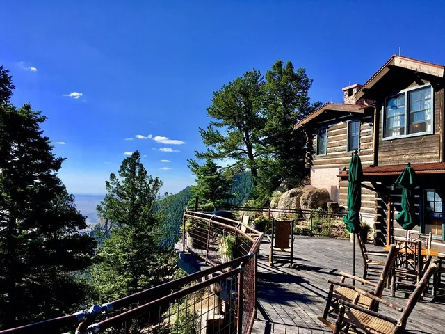 Broadmoor Cloud Camp