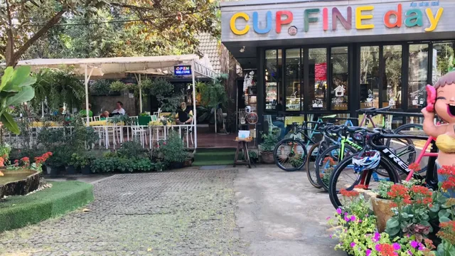 Cup Fine Day Coffee & Cusine