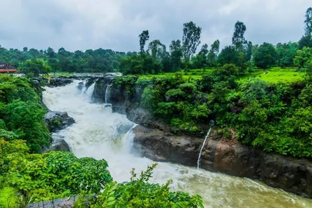 Randha Waterfall