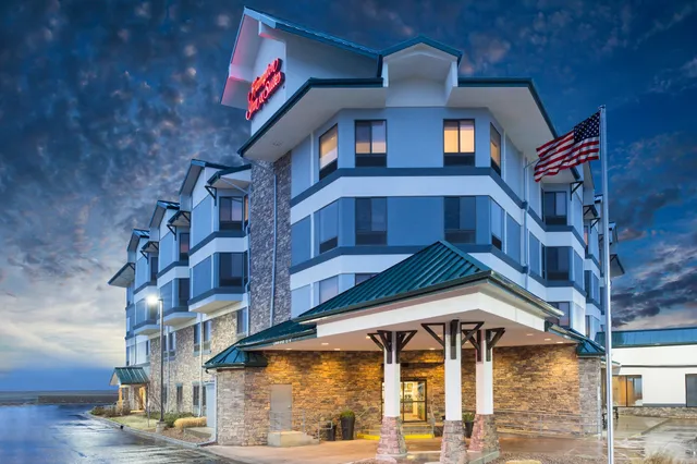Hampton Inn & Suites Parker