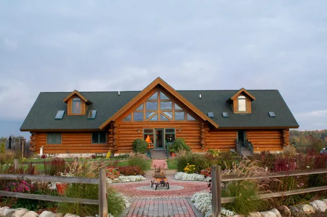 A Dove Nest Bed & Breakfast