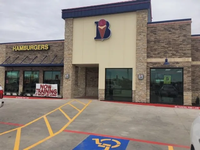 Braum's Ice Cream & Dairy Store