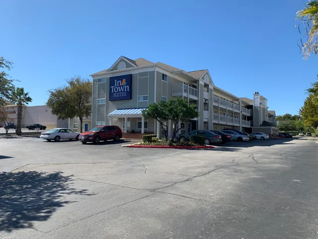 InTown Suites Extended Stay San Antonio TX - Airport