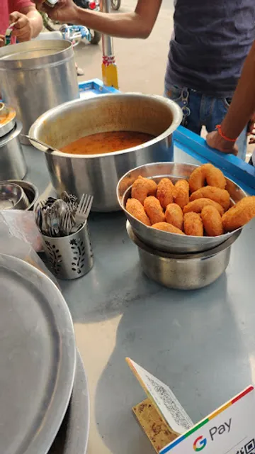 Hotel Om Sai And Snacks Center