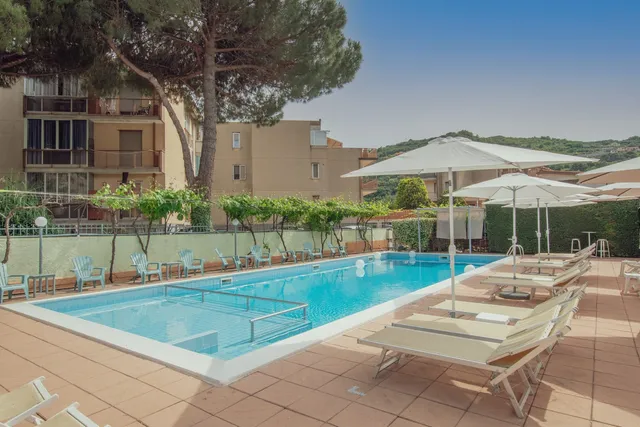 Residence Holidays Pietra Ligure