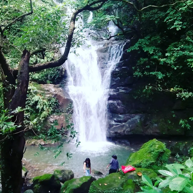 Freaky Waterfall, Ghatgarh