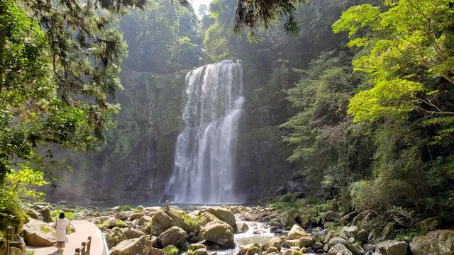 Sakuradaki Waterfall Municipal Parking Lot