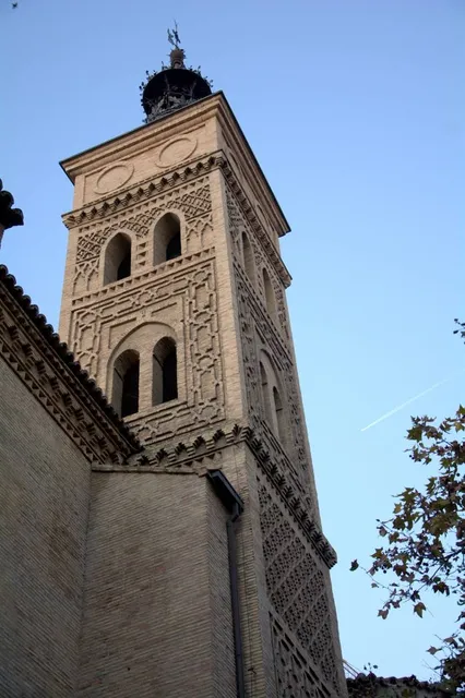 Iglesia Parroquial de San Miguel de los Navarros