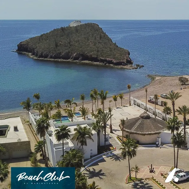 Club de Playa Marinaterra