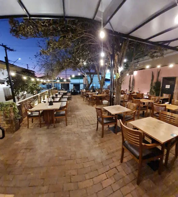 Inês - Pizzaria & Bar