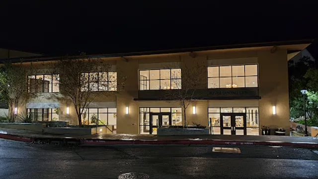 Jones Dining Center