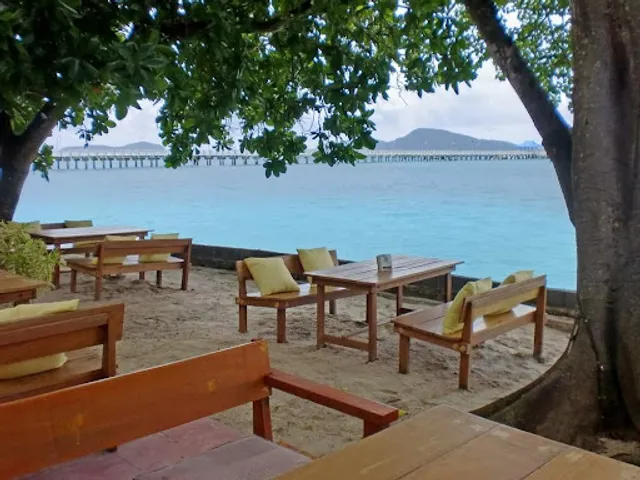 Ban Rimlay Restaurant