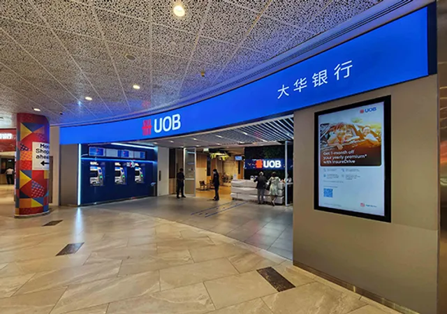 UOB Branch - Ang Mo Kio Branch & Wealth Banking Centre