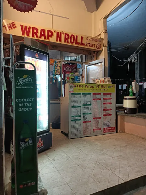 THE WRAP N ROLL Street