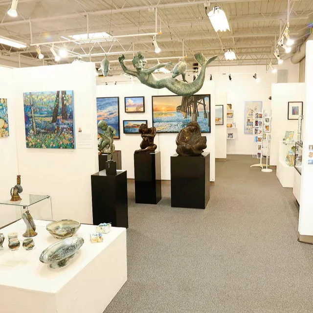 Fifth Avenue Art Gallery