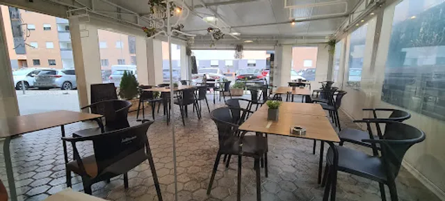 Tertúlias Bubble tea - coffee - Local & VietNam food