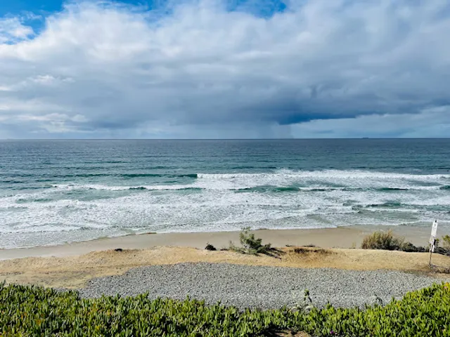 Del Mar Trail View of Ocean