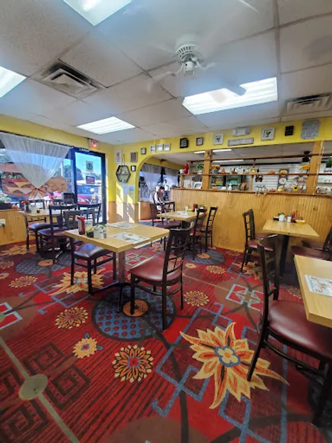 Caesar's Breakfast & Lunch