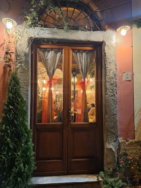 Ca’ Sandra Pizzeria con Cucina - Montecarlo