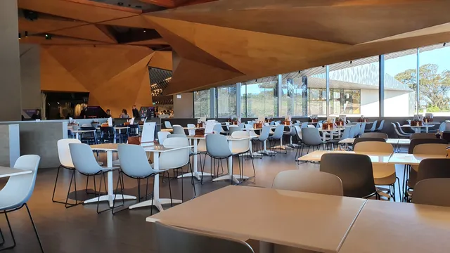 Shearwater Restaurant & Cafe