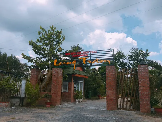 Khu Du Lịch Lung Tràm