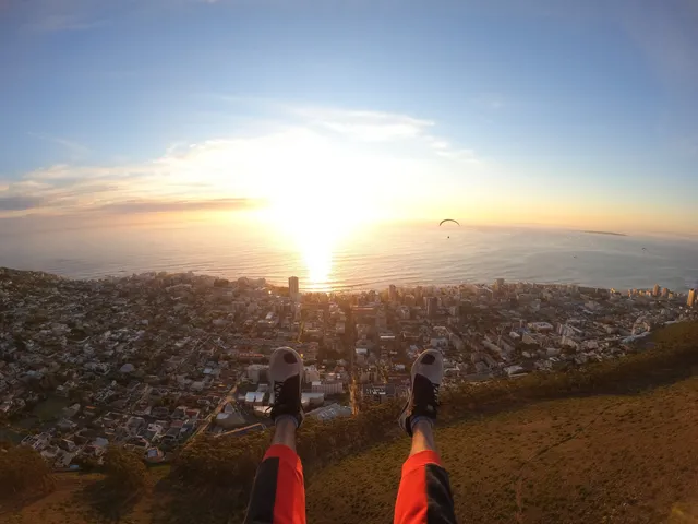 Hi5 Tandem Paragliding