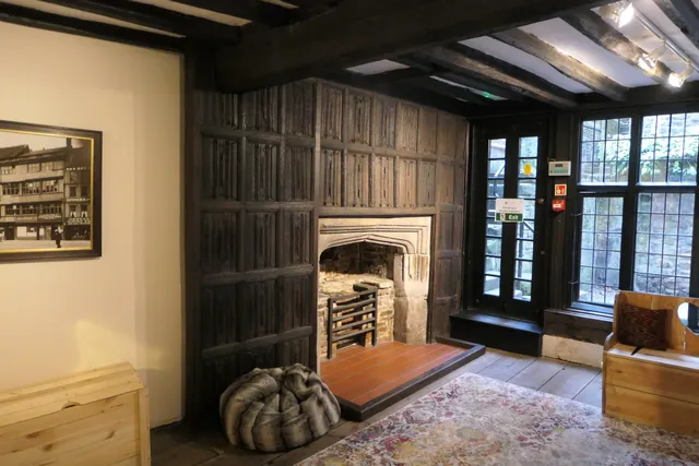 photo-1