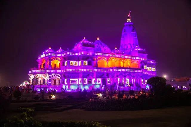 Prem Mandir, Vrindavan