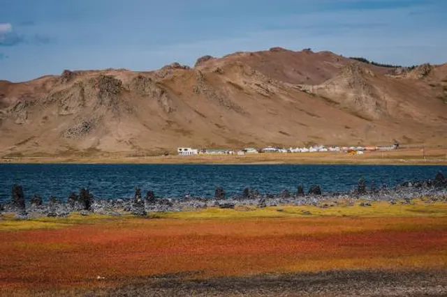 Terkhiin Tsagaan Lake