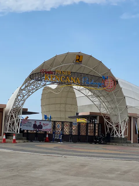 Obyek Wisata Pasir Kencana