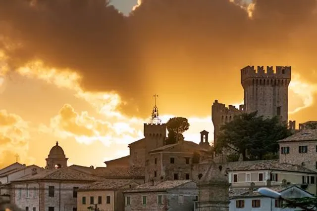 Rocca Medievale Di Offagna