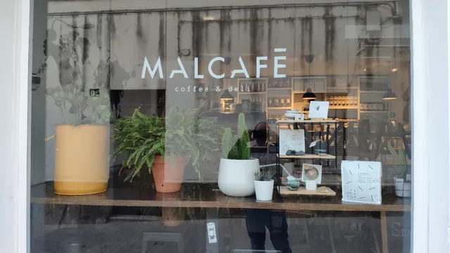 MALCAFĒ coffee & deli