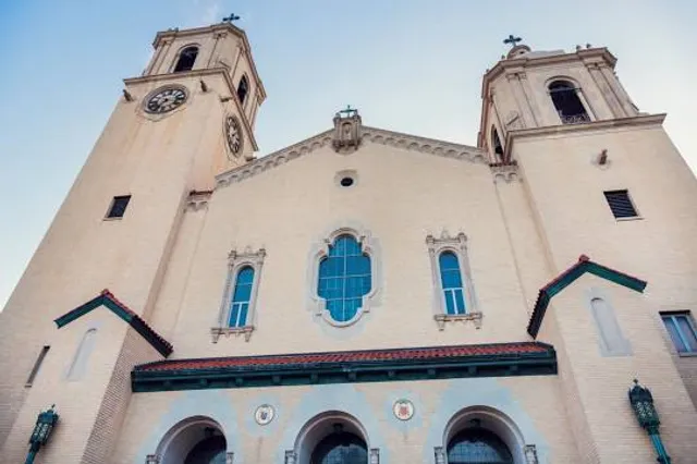 photo-1