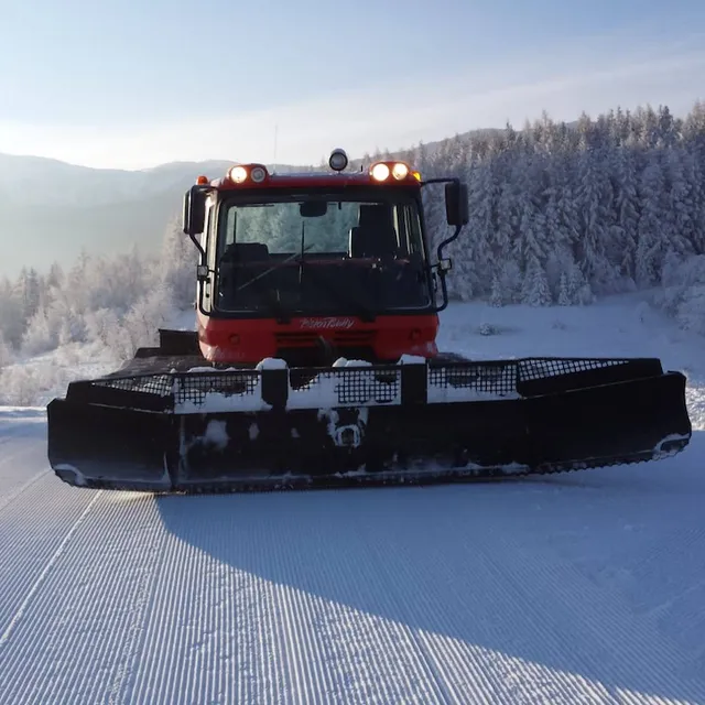 Wyciągi narciarskie "Wojtek" Zawoja