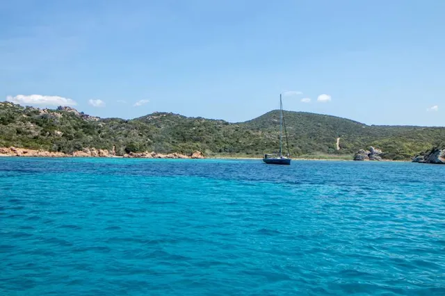 Cala dell'amore (spargi)