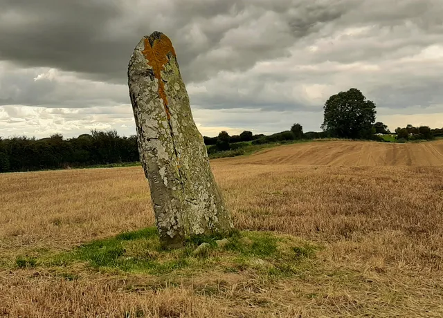 Clochafarmore Standing Stone (Chúchalainn's Stone)