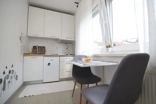 GretaNola studio in Zagreb, parking, self check-in